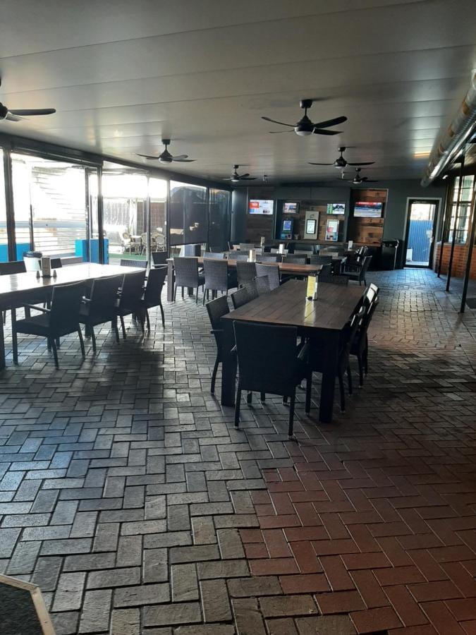 Peppermill Inn Motel Shepparton Exterior foto